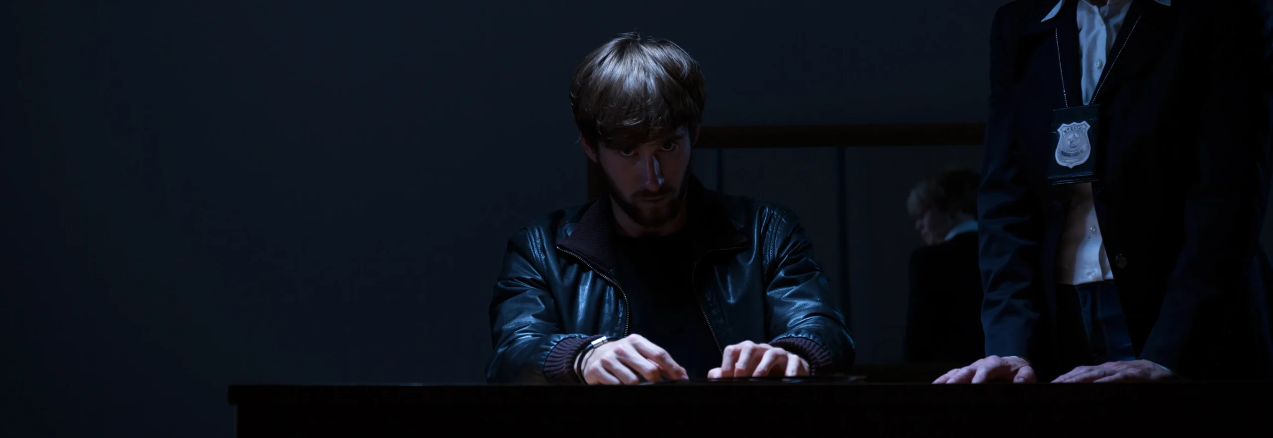 Prawnik udzielający pilnej pomocy prawnej w sytuacji kryzysowej wymagającej szybkiej reakcji